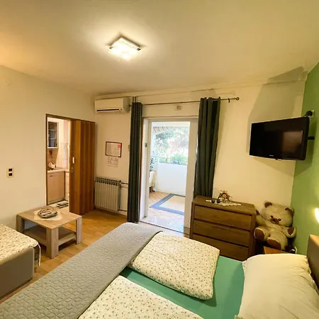 Apartament In - Istrien 41350