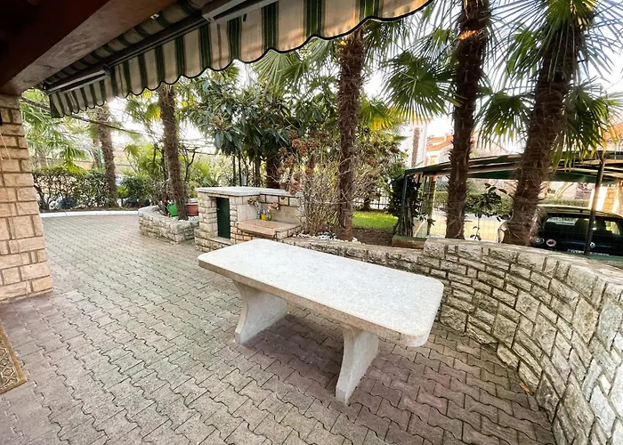 In - Istrien 41350 아파트 로비니